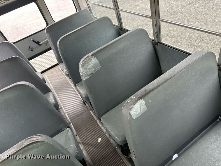 image for item EQ4592 1995 International school bus