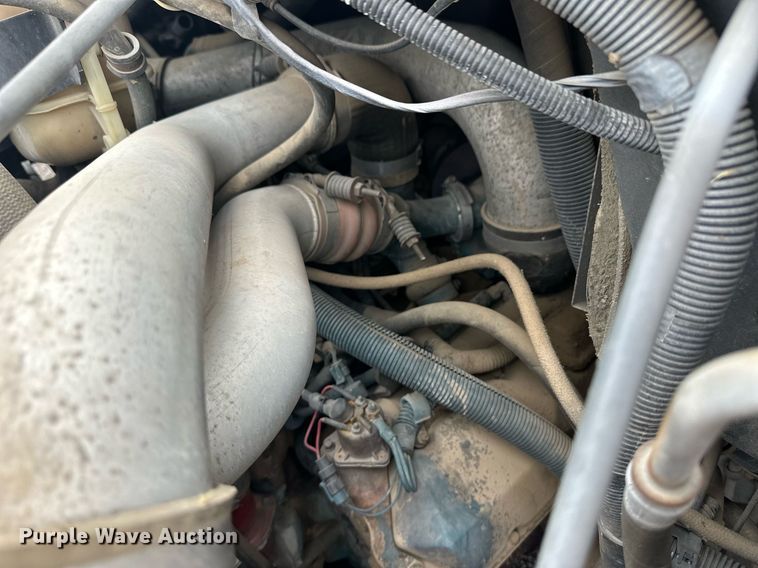 image for item EQ4592 1995 International school bus