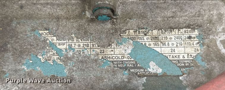 image for item EQ4598 International DT466 engine