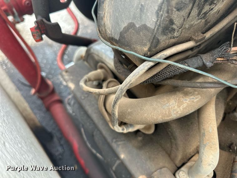 image for item ER8996 1981 GMC 7000 tank truck