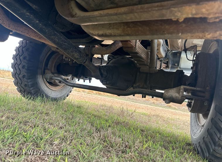 image for item ER8996 1981 GMC 7000 tank truck