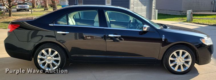 image for item NV9764 2011 Lincoln MKZ 