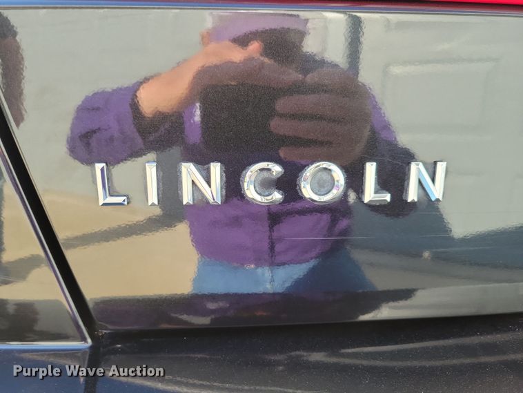 image for item NV9764 2011 Lincoln MKZ 