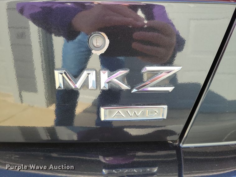 image for item NV9764 2011 Lincoln MKZ 