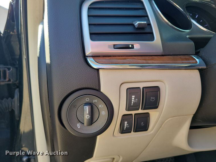 image for item NV9764 2011 Lincoln MKZ 