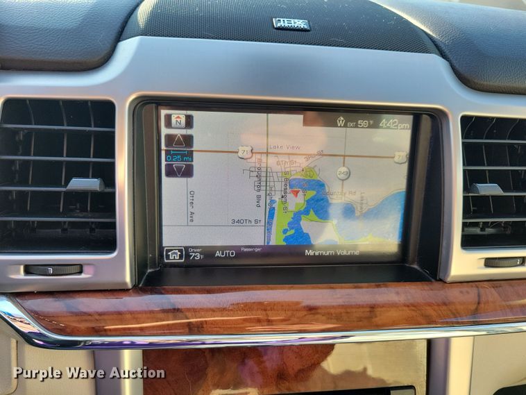 image for item NV9764 2011 Lincoln MKZ 