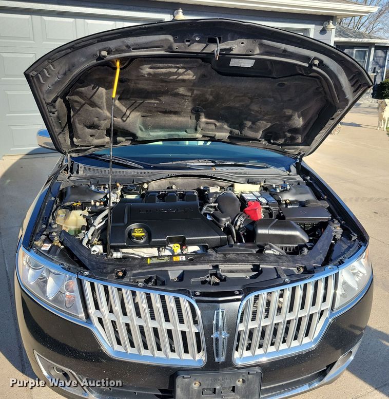 image for item NV9764 2011 Lincoln MKZ 