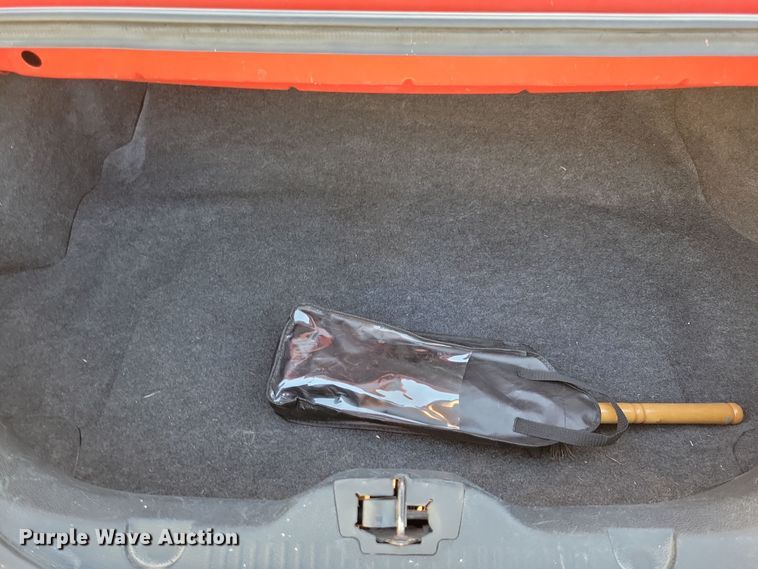 image for item NV9765 2012 Ford Mustang convertible