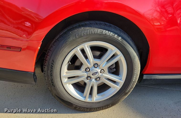 image for item NV9765 2012 Ford Mustang convertible