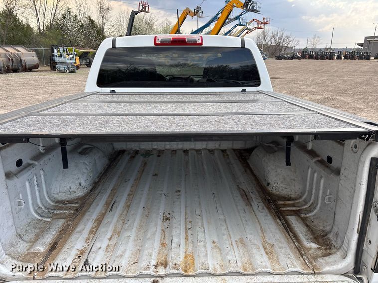 image for item OB9506 2016 Chevrolet Colorado Crew Cab pickup truck