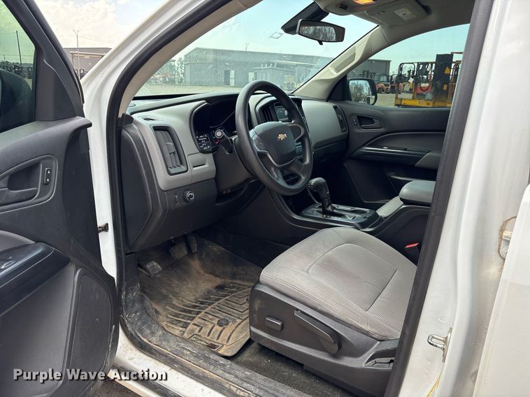 image for item OB9506 2016 Chevrolet Colorado Crew Cab pickup truck