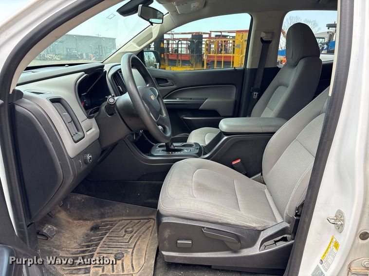 image for item OB9506 2016 Chevrolet Colorado Crew Cab pickup truck