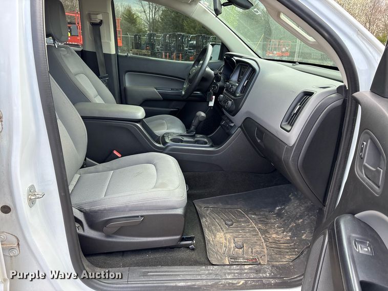 image for item OB9506 2016 Chevrolet Colorado Crew Cab pickup truck