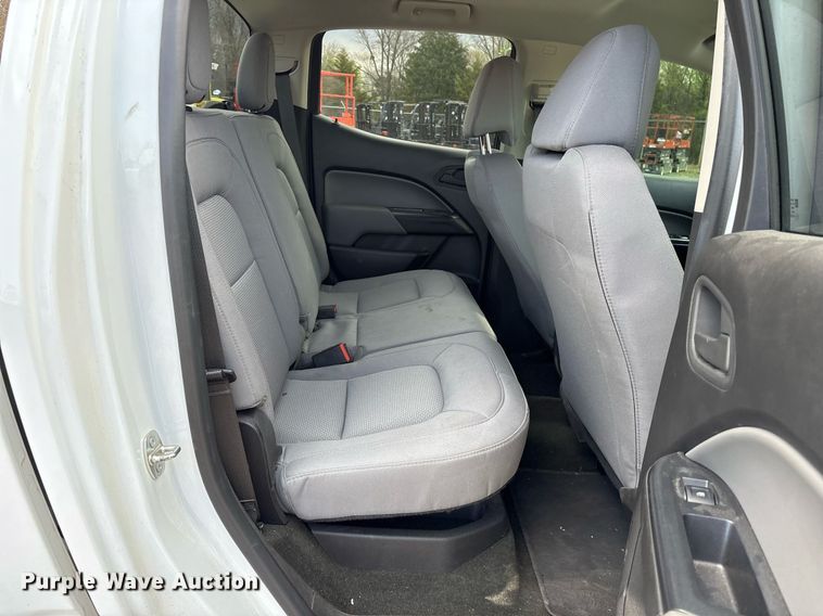 image for item OB9506 2016 Chevrolet Colorado Crew Cab pickup truck