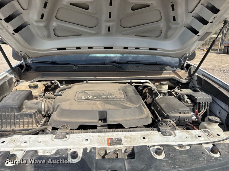 image for item OB9506 2016 Chevrolet Colorado Crew Cab pickup truck