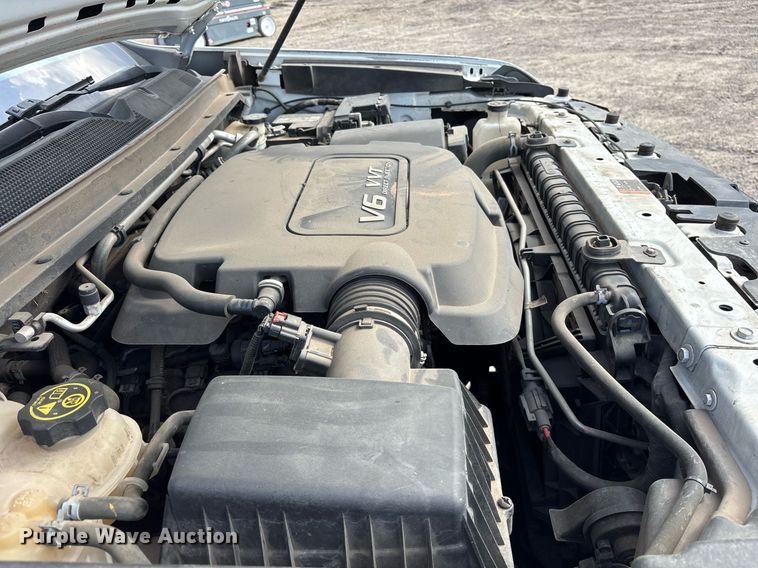 image for item OB9506 2016 Chevrolet Colorado Crew Cab pickup truck