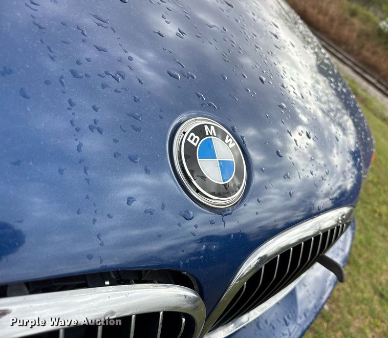 image for item OB9614 2001 BMW 330CI 