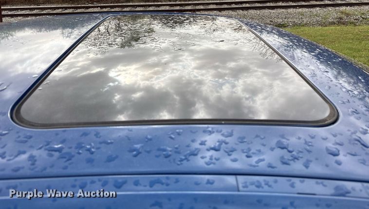 image for item OB9614 2001 BMW 330CI 