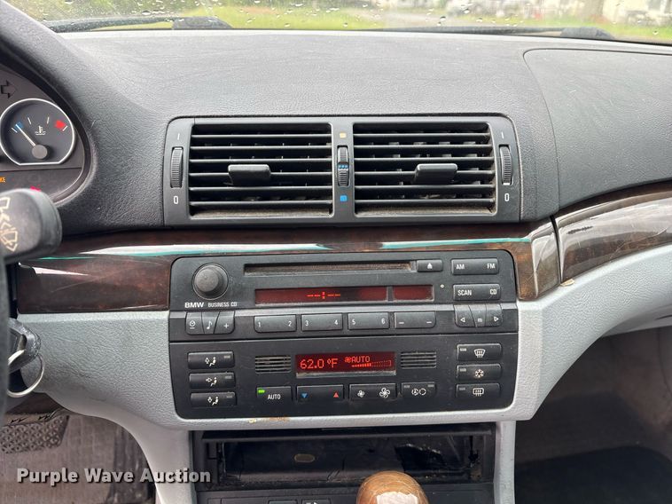 image for item OB9614 2001 BMW 330CI 