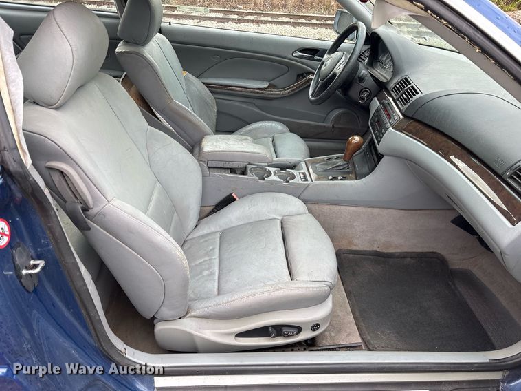 image for item OB9614 2001 BMW 330CI 