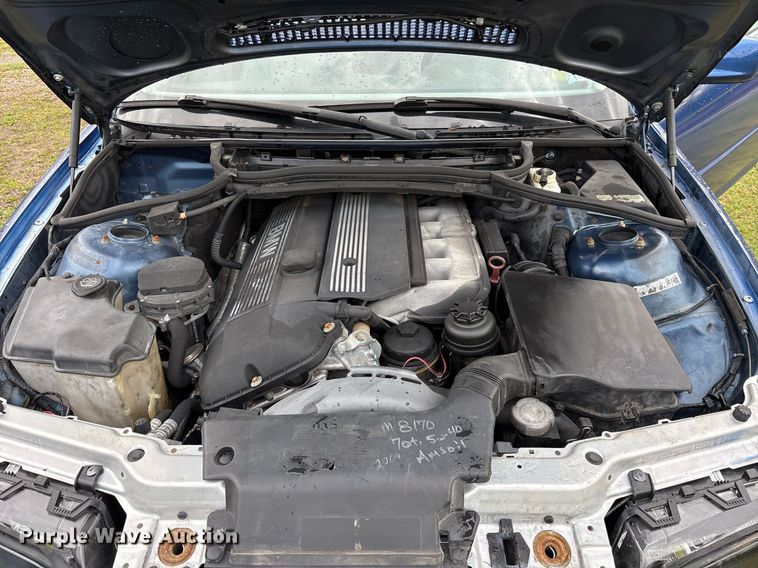 image for item OB9614 2001 BMW 330CI 