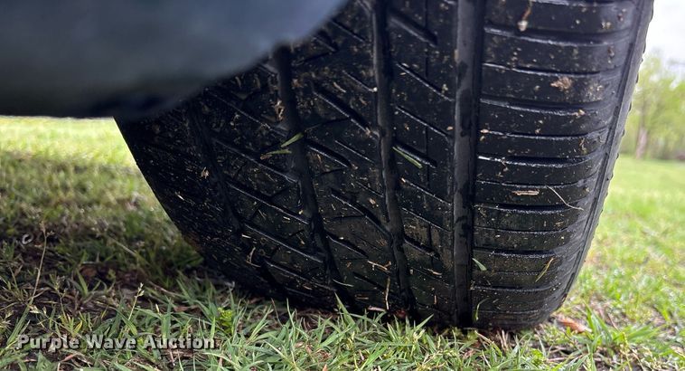 image for item OB9614 2001 BMW 330CI 