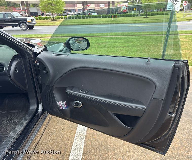 image for item OB9619 2019 Dodge Challenger 