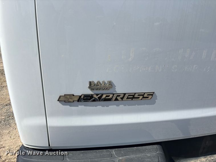 image for item OB9623 2019 Chevrolet Express 2500 van