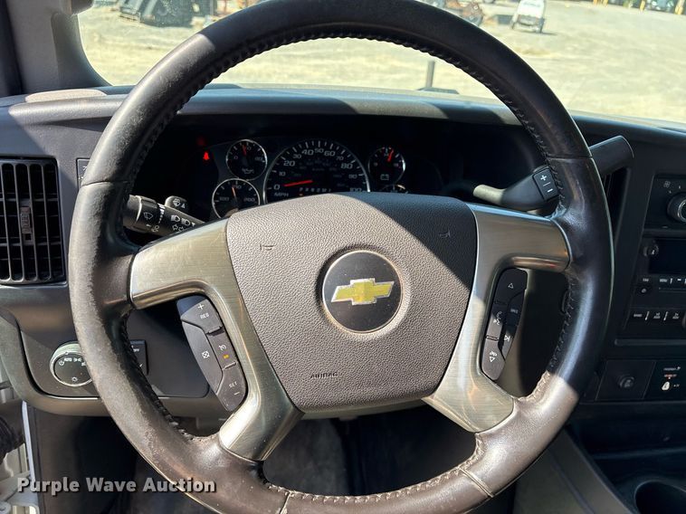 image for item OB9623 2019 Chevrolet Express 2500 van