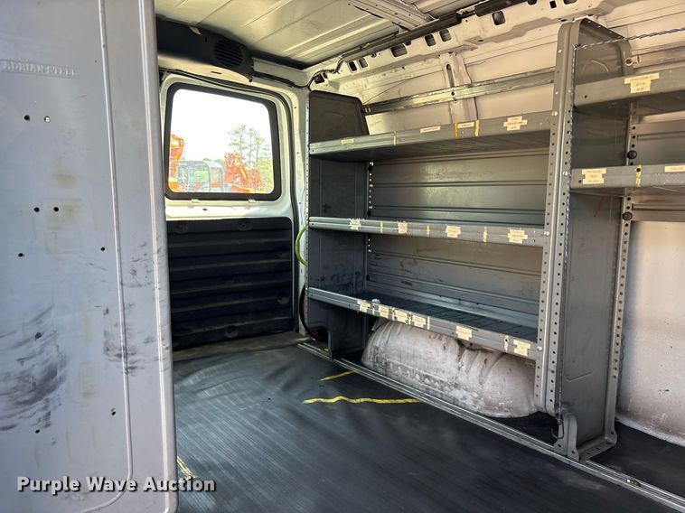 image for item OB9623 2019 Chevrolet Express 2500 van