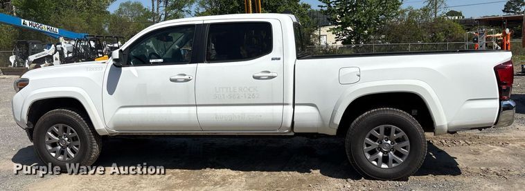 image for item OB9624 2018 Toyota Tacoma Double Cab pickup truck