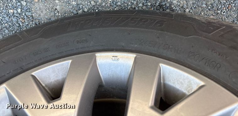 image for item OB9624 2018 Toyota Tacoma Double Cab pickup truck