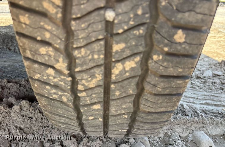 image for item OB9624 2018 Toyota Tacoma Double Cab pickup truck