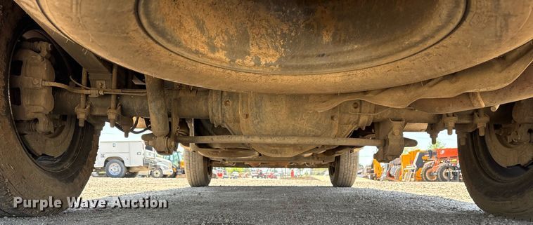 image for item OB9632 2019 Ford F250 Super Duty XL utility bed pickup truck