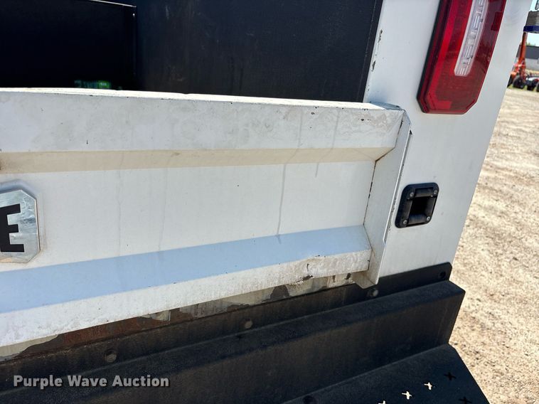 image for item OB9632 2019 Ford F250 Super Duty XL utility bed pickup truck