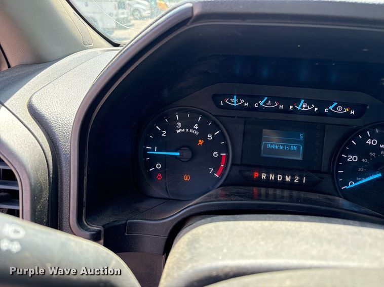 image for item OB9632 2019 Ford F250 Super Duty XL utility bed pickup truck