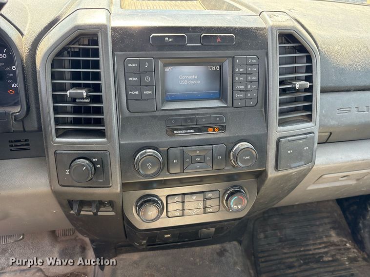 image for item OB9632 2019 Ford F250 Super Duty XL utility bed pickup truck