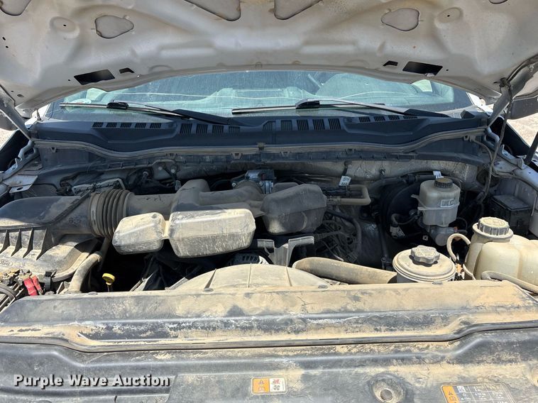 image for item OB9632 2019 Ford F250 Super Duty XL utility bed pickup truck