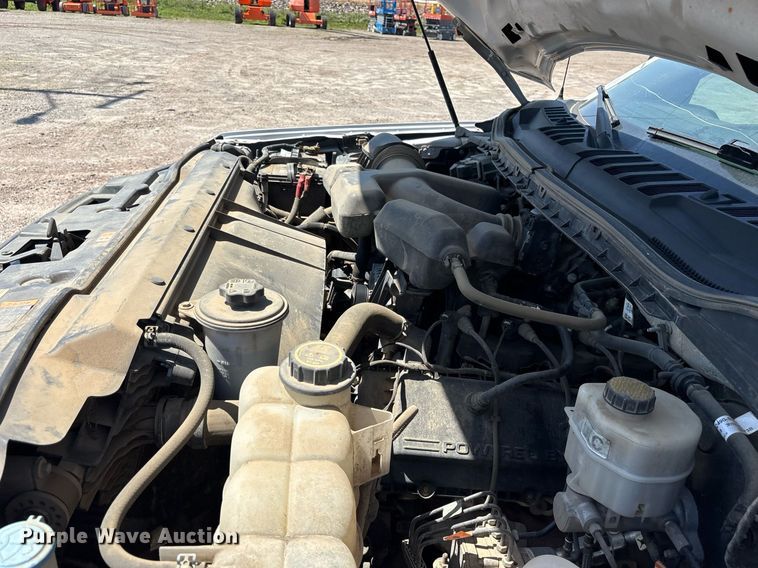 image for item OB9632 2019 Ford F250 Super Duty XL utility bed pickup truck