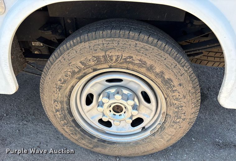 image for item OB9632 2019 Ford F250 Super Duty XL utility bed pickup truck