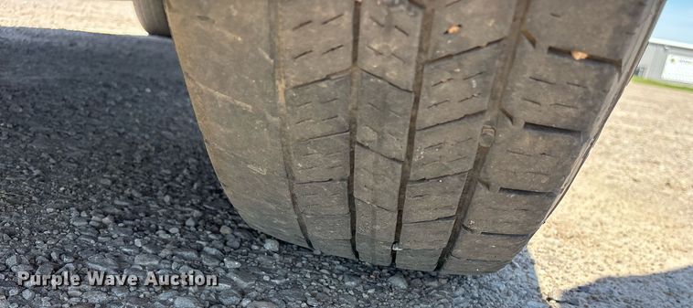 image for item OB9632 2019 Ford F250 Super Duty XL utility bed pickup truck