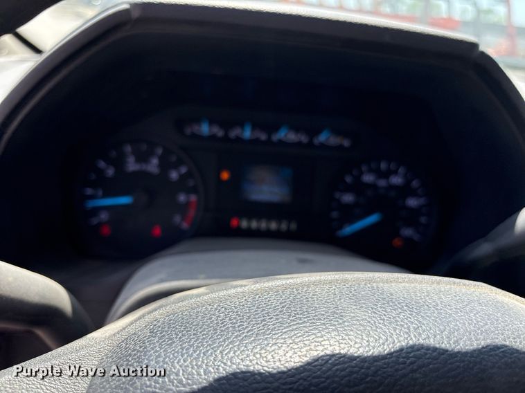 image for item OB9633 2019 Ford F250 Super Duty XL utility bed pickup truck