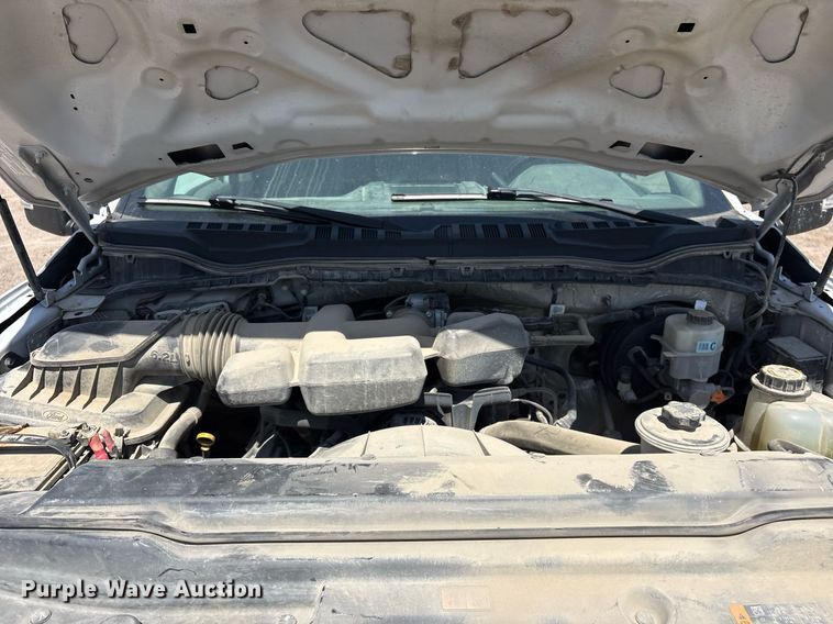 image for item OB9633 2019 Ford F250 Super Duty XL utility bed pickup truck