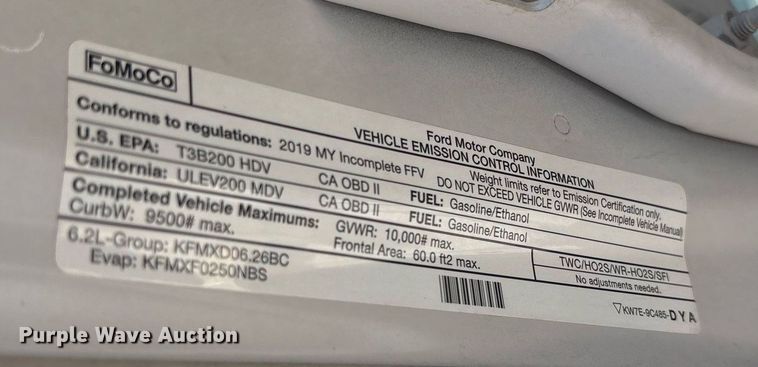 image for item OB9633 2019 Ford F250 Super Duty XL utility bed pickup truck