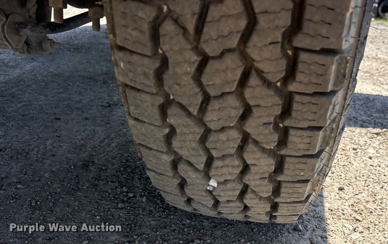 image for item OB9633 2019 Ford F250 Super Duty XL utility bed pickup truck