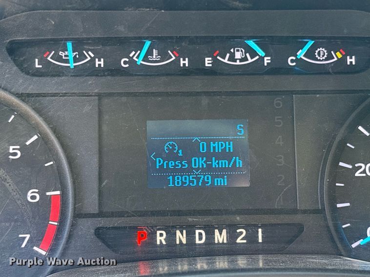 image for item OB9634 2019 Ford F350 SuperDuty XL utility bed pickup truck