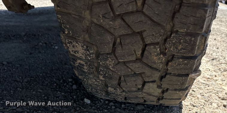 image for item OB9634 2019 Ford F350 SuperDuty XL utility bed pickup truck