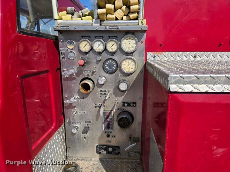 image for item OC9790 1986 Chevrolet C30 pumper fire truck