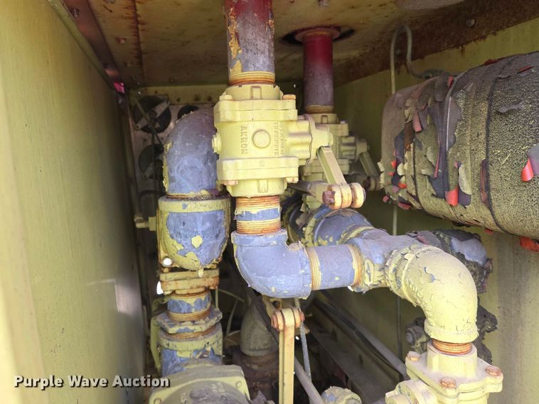 image for item OC9790 1986 Chevrolet C30 pumper fire truck