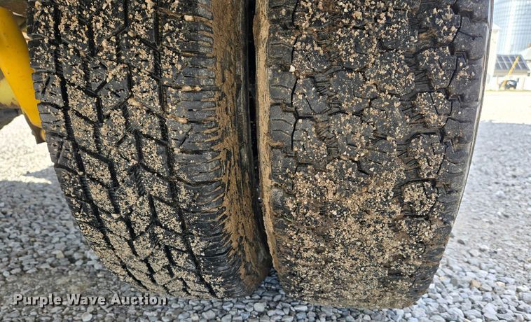 image for item OC9790 1986 Chevrolet C30 pumper fire truck